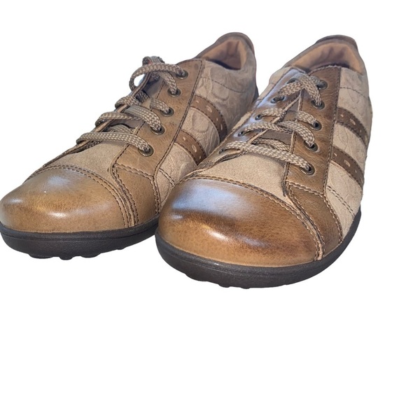 New Taos Streamline sneaker Size 6 - Picture 3 of 14